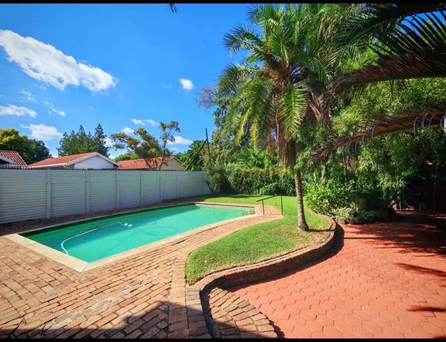 6 BEDROOM HOUSE FOR SALE IN CAPITAL PARK